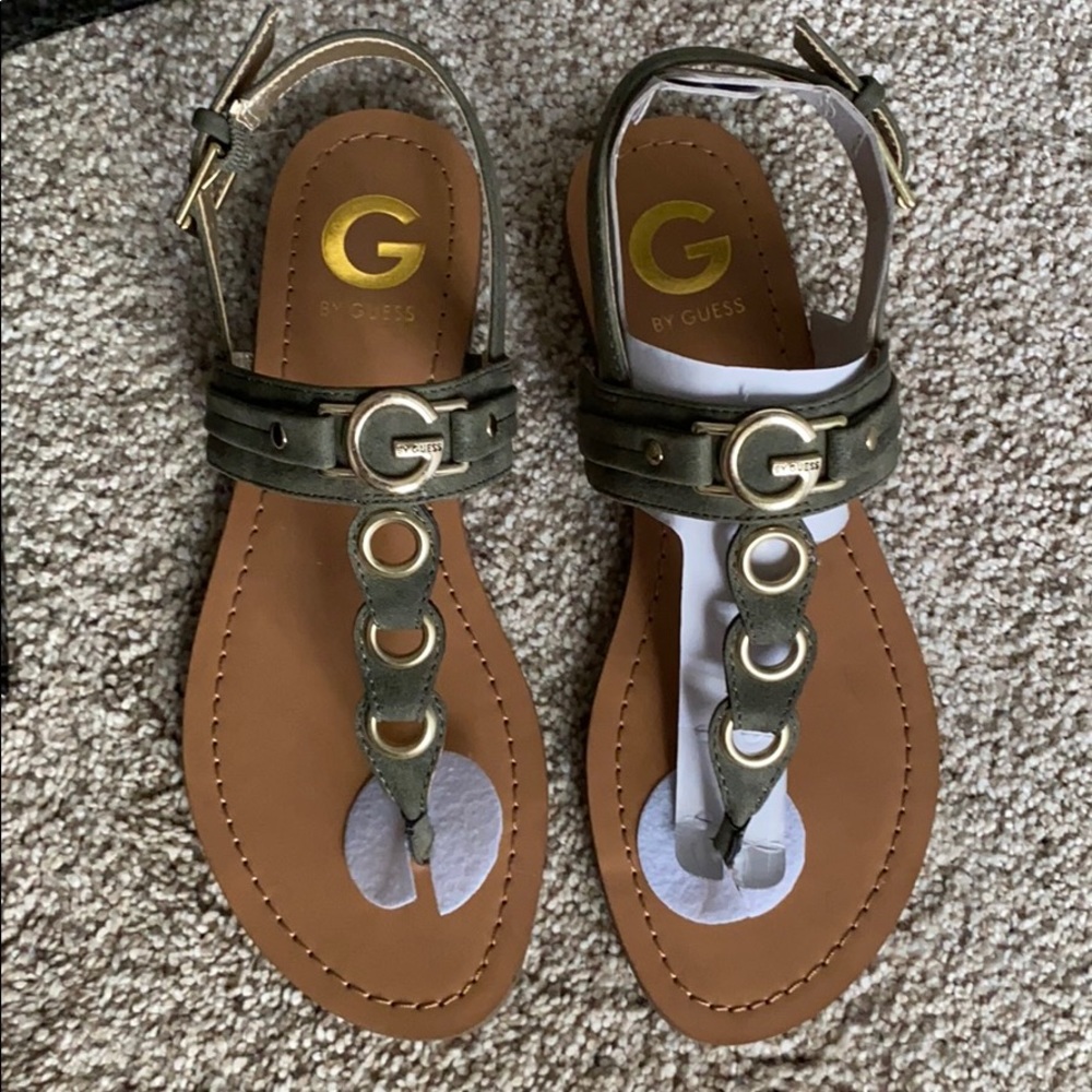 NEW Guess sandals